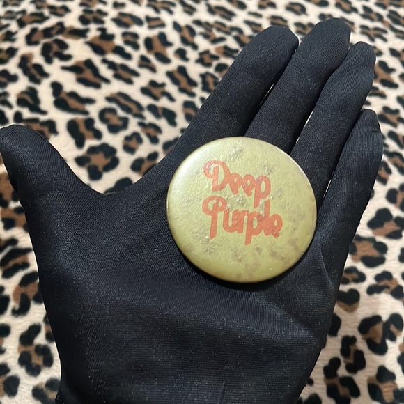 DEEP PURPLE 💜 TED NUGENT 🎸 Vintage Rock Button Pin Pinback Collectible 70s - Picture 8 of 14